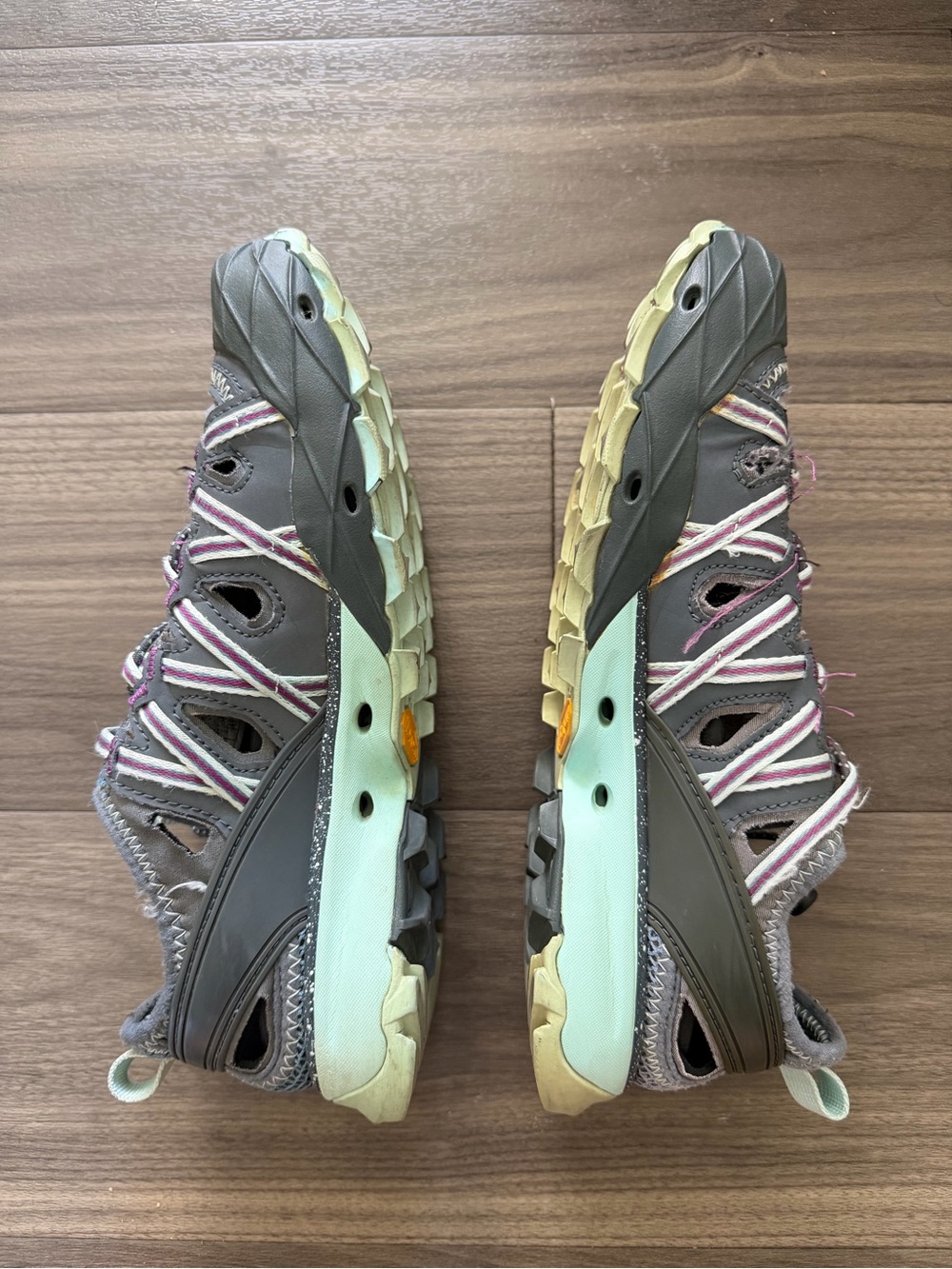 Vibram Hiking Water Shoes • Gray & Pink • Quick Lace